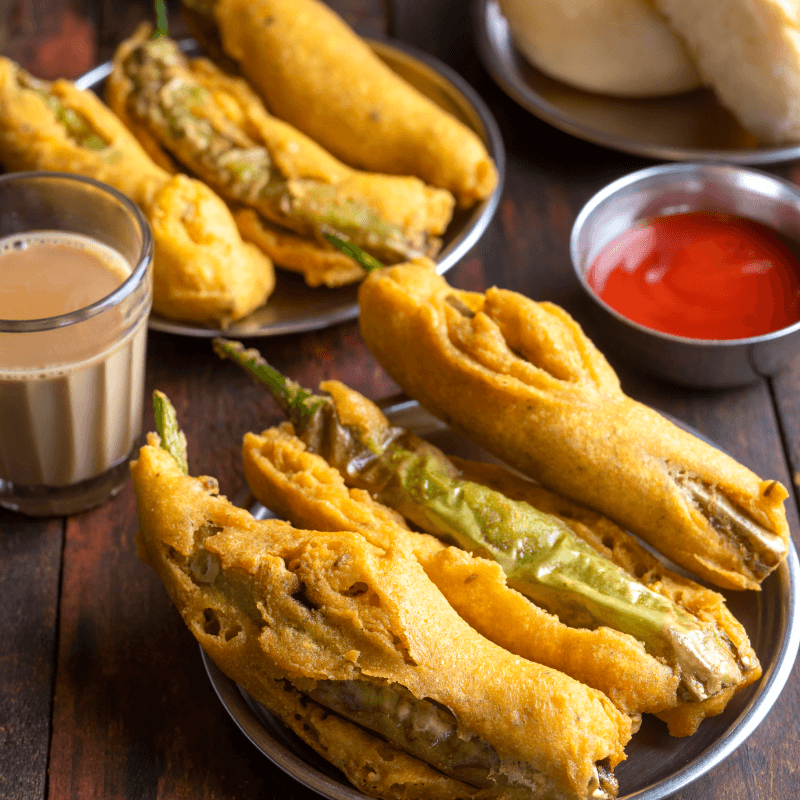 Mirchi bhajiya anyone?