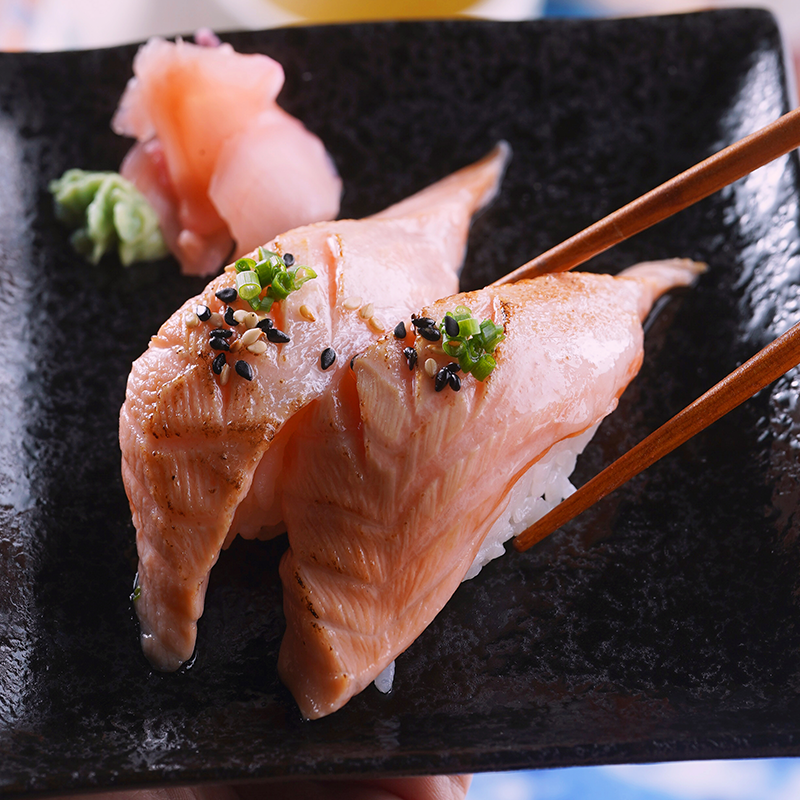 Scorched Salmon Nigiri 