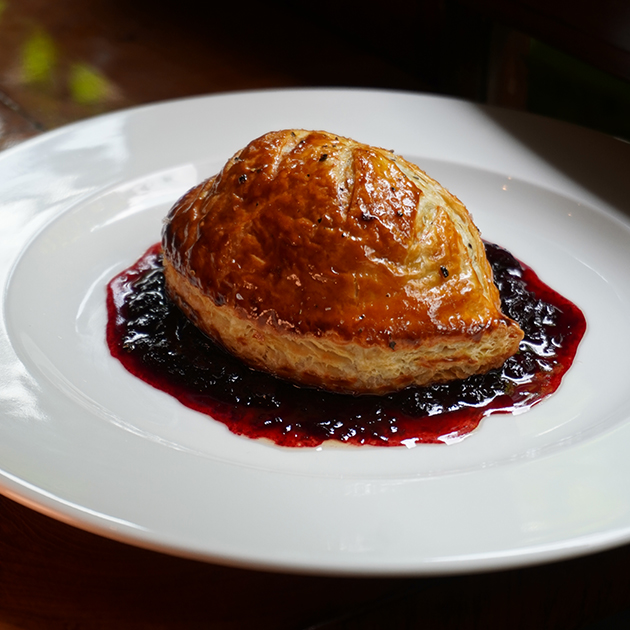 Cauliflower & Cheddar Pithivier